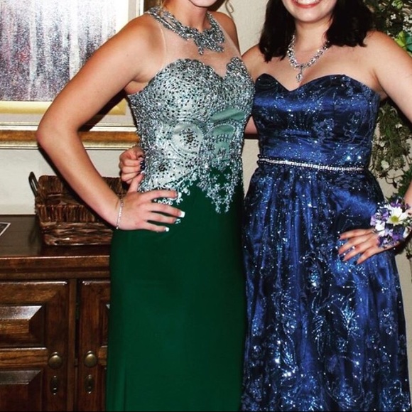 Prom Dress - Picture 1 of 5